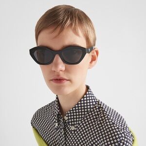BRAND NEW PRADA SUNGLASSES